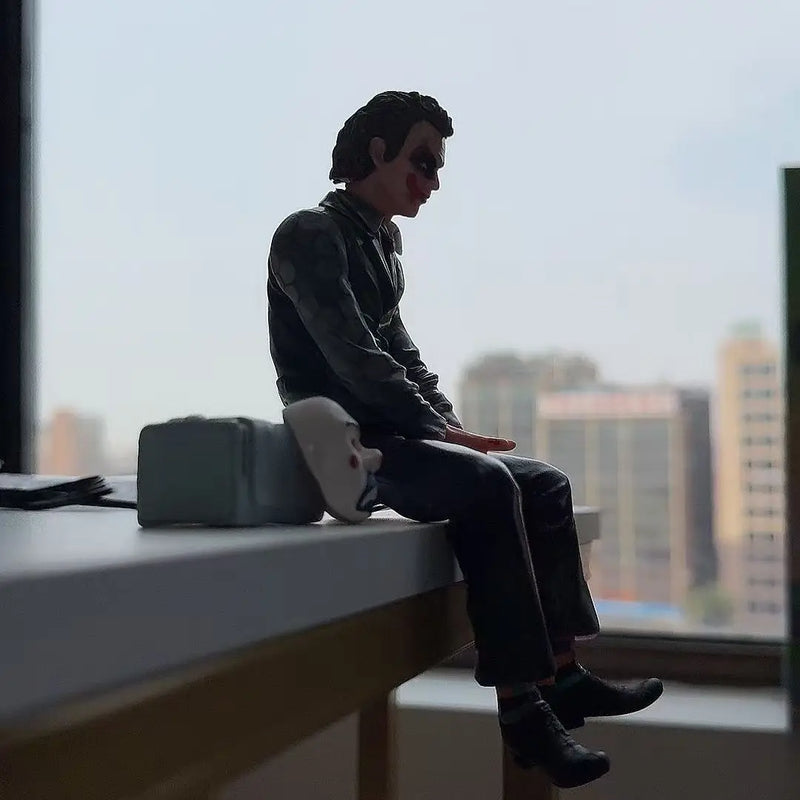 Boneco Colringa 16cm postura sentada para carro, decoração, colecionável