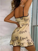 Pijama feminino com estampa de coração de seda de leite, camisola com decote em V, lingerie sexy, vestido com alças finas, roupa de dormir